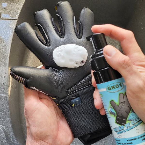 GK01 Grip & Clean Essential Goalkeeper Glove kit
